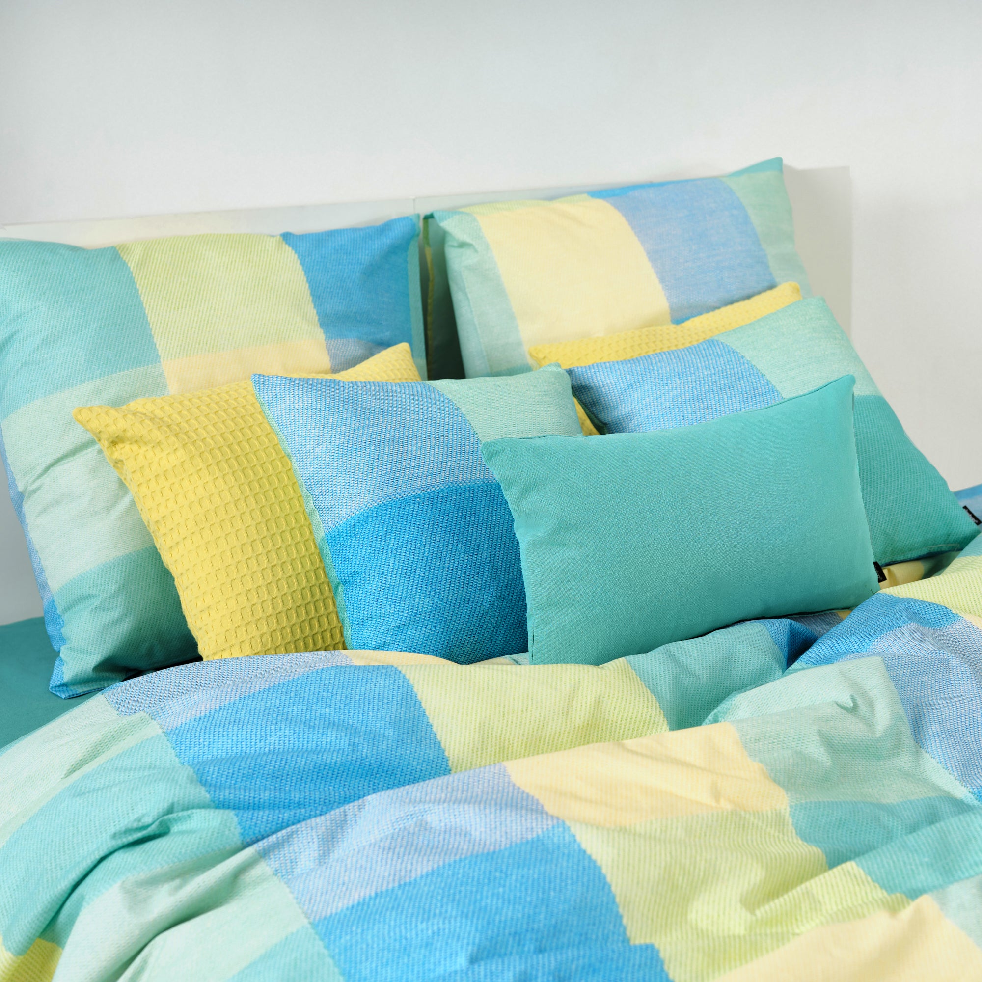 Waffle cushion cover 100% cotton Yellow